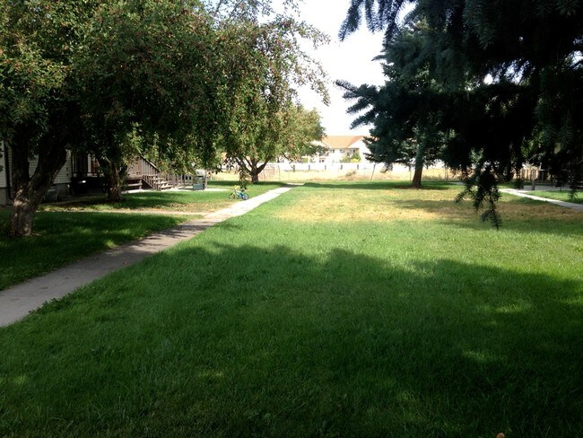 Photo - 440 W Chubbuck Rd