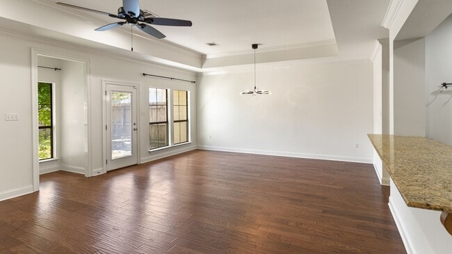 Photo - 3 Bedroom House in Gated Community with Community Pool