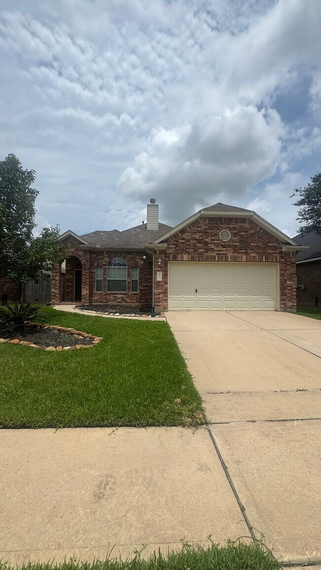 Building Photo - 10006 Kendahlwood Ln