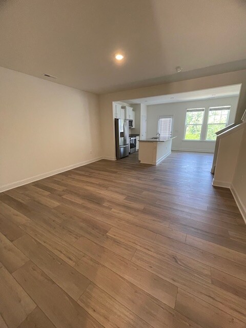 39 Honeydew Wy