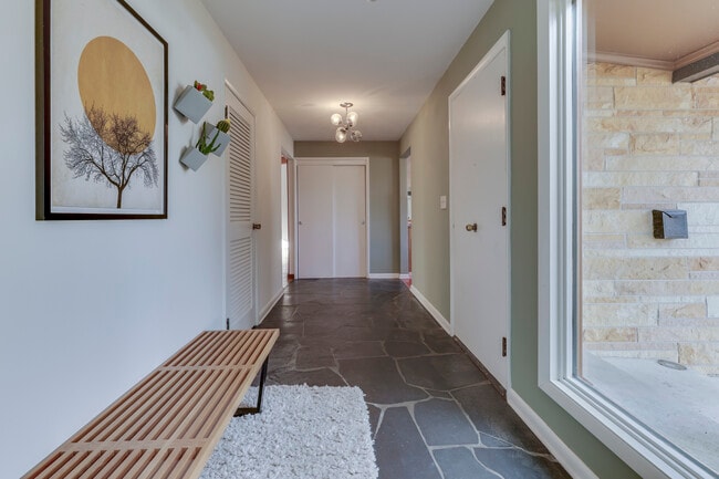 Photo - 111 McClellan Rd