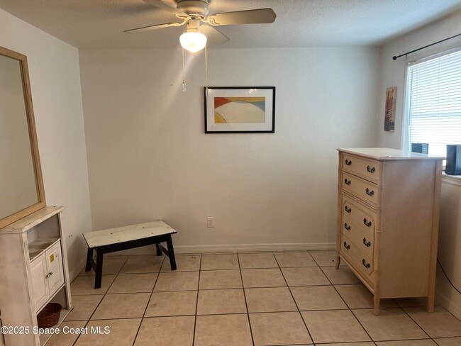 Photo - 406 Tyler Ave Unit 9