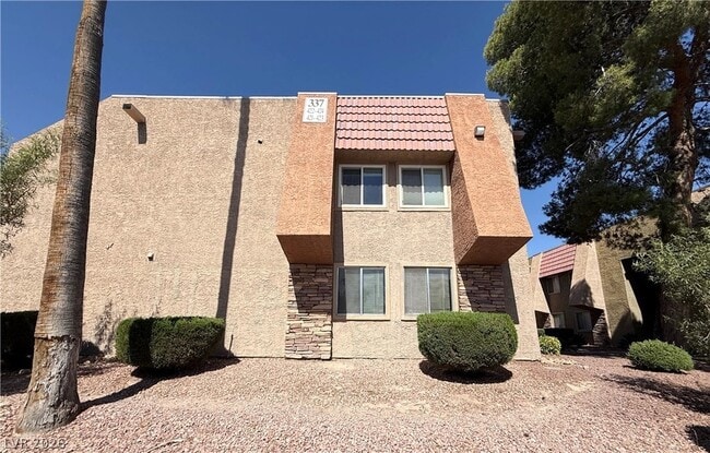 Building Photo - 4431 Alexis Dr Unit 423