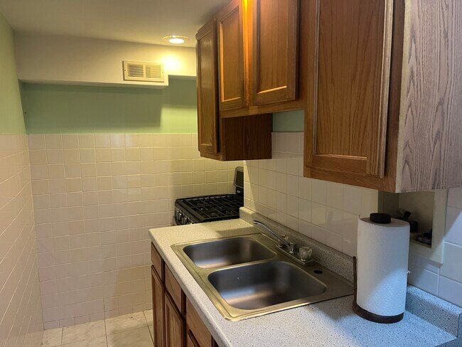 Photo - 3816 N Nora Ave Unidad G