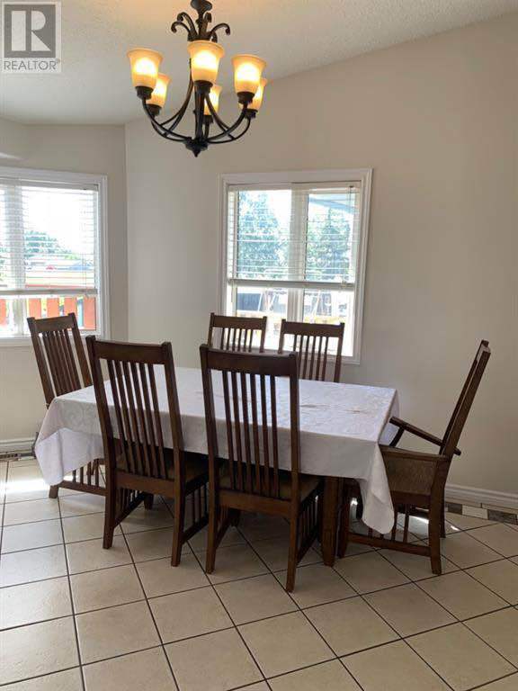 Building Photo - 9321-9369 69 Ave