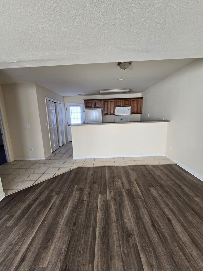 Photo - 5505-5507 Volunteer Dr. Unit 5507 Volunteer Dr.