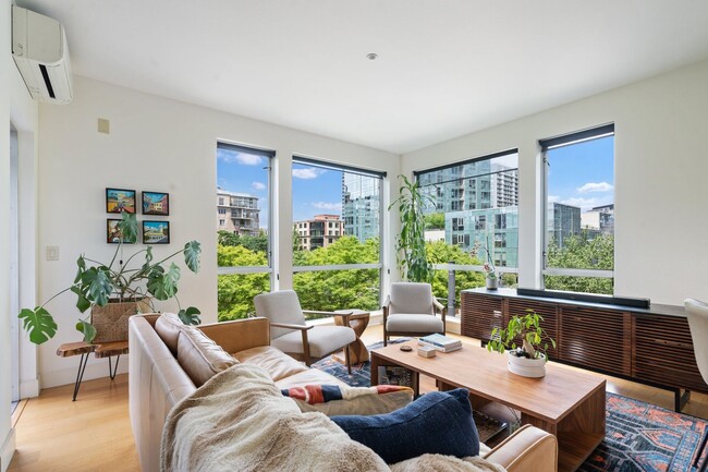 2 Bed, 2 Bath condo in the Pearl District ... - 2 Bed, 2 Bath condo in the Pearl District ... Unit 302