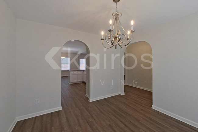 Photo - 1883 Landing Pl