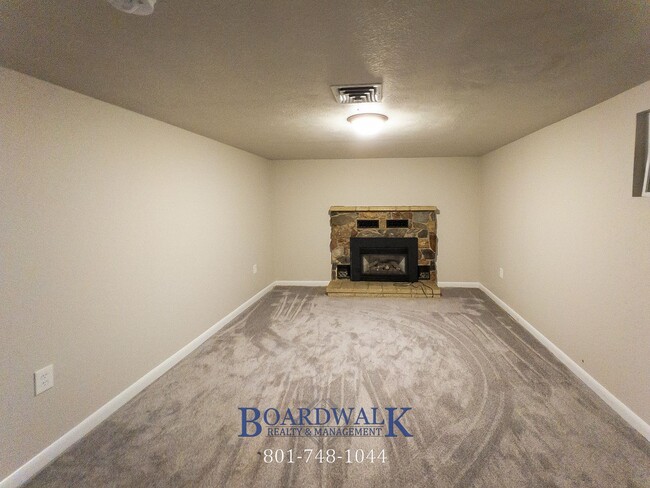 Photo - 34 Glenwood Ave Unit Basement