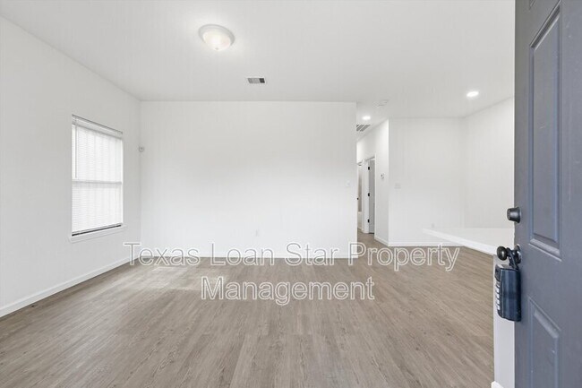 319 N Carolina St Unit A