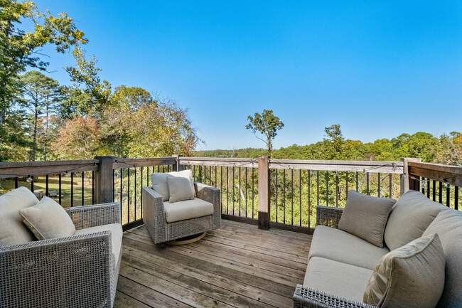 Photo - 17660 Timberlake Trail