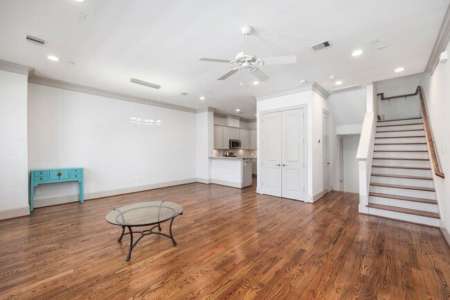 Photo - 3302 Audley St Unit 125