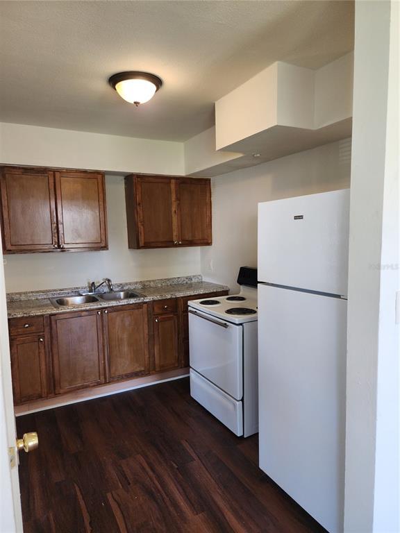 Photo - 2227 Highland St S Unit 2