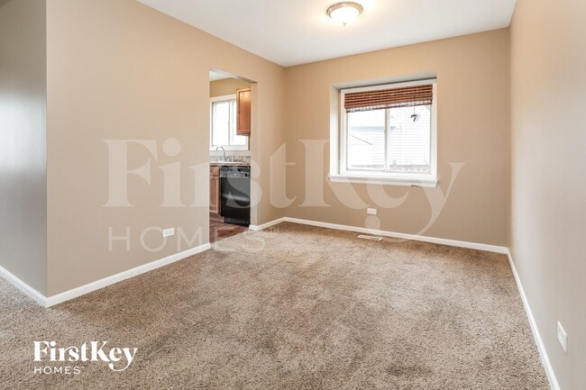 Photo - 1405 Middlebury Dr
