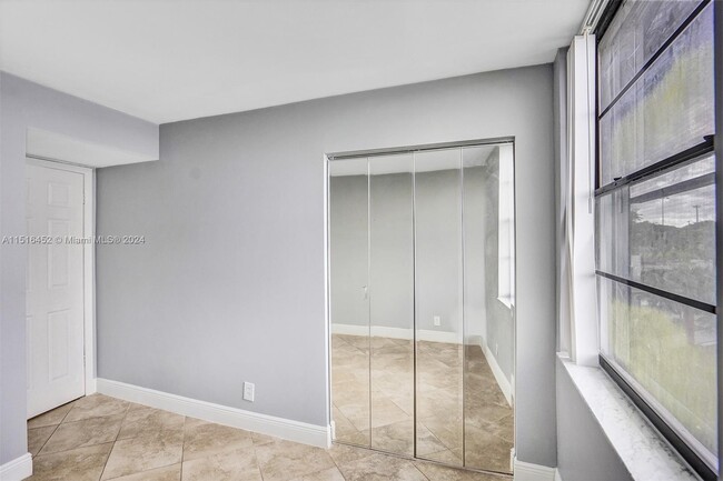 Photo - 210 Lake Pointe Dr Condo Unit 310