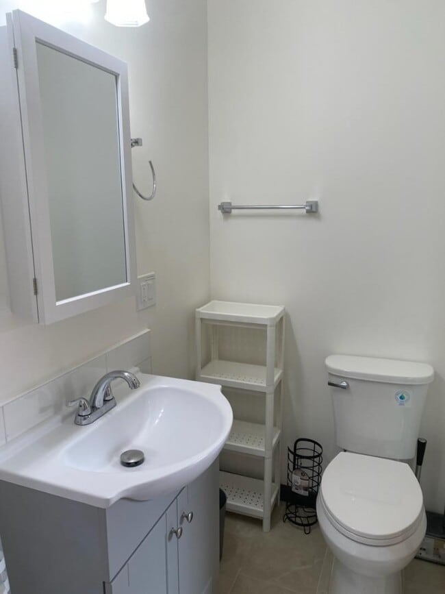 Photo - 1445 Revere Ave