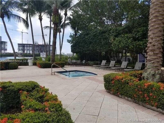 Photo - 3255 NE 184th St Unit 12304