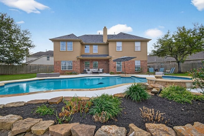 Building Photo - 3329 Oak Dale Way