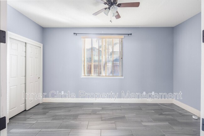 Photo - 812 Shasta Daisy Dr