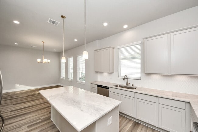 Building Photo - 1907 Lonestar Brook Ln