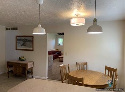 Photo - 2821 N Weaver Cir