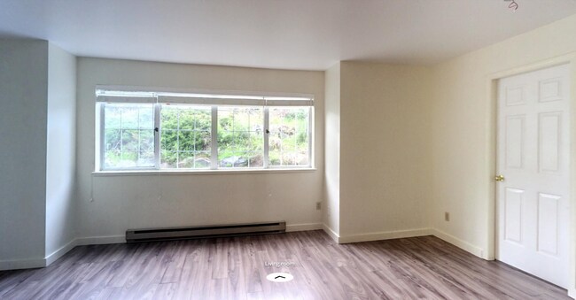 Photo - 2500 Quadra St Unité 108