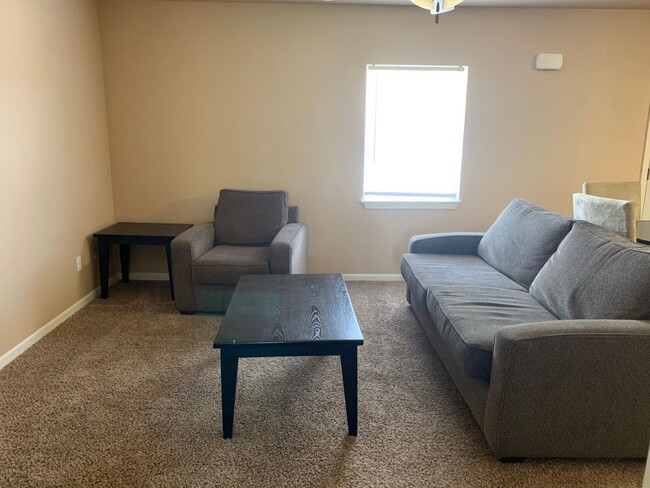 Photo - 20910 Humanity Ln Unidad D