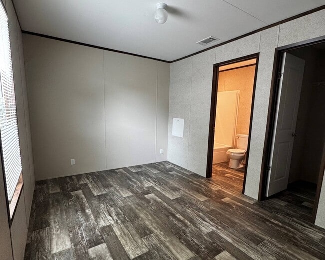 Photo - 1721 Pinn Rd