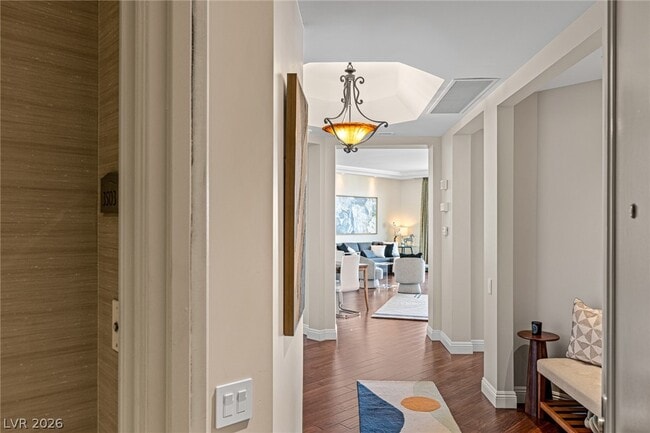 Building Photo - 2777 Paradise Rd Unit 3503