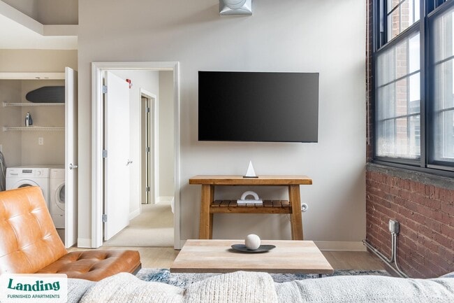 Photo - 275 Winchester Ave Unidad 410.1412529