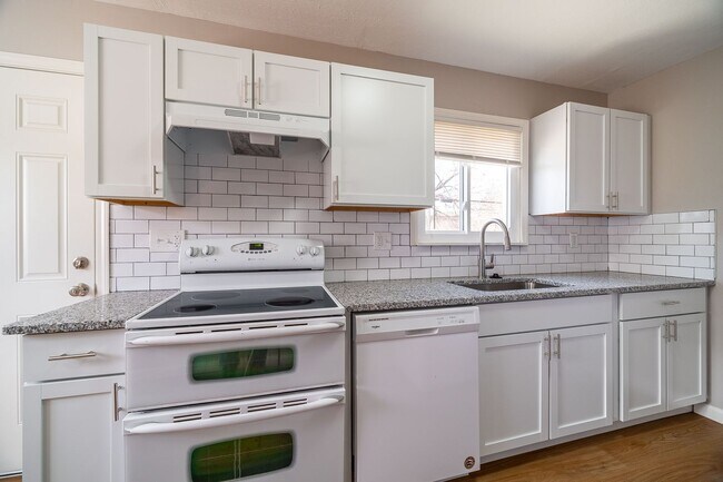 Photo - Updated 3 Bedroom Home with Garage!