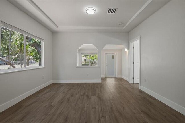 Photo - 12980 NE 10th Ave