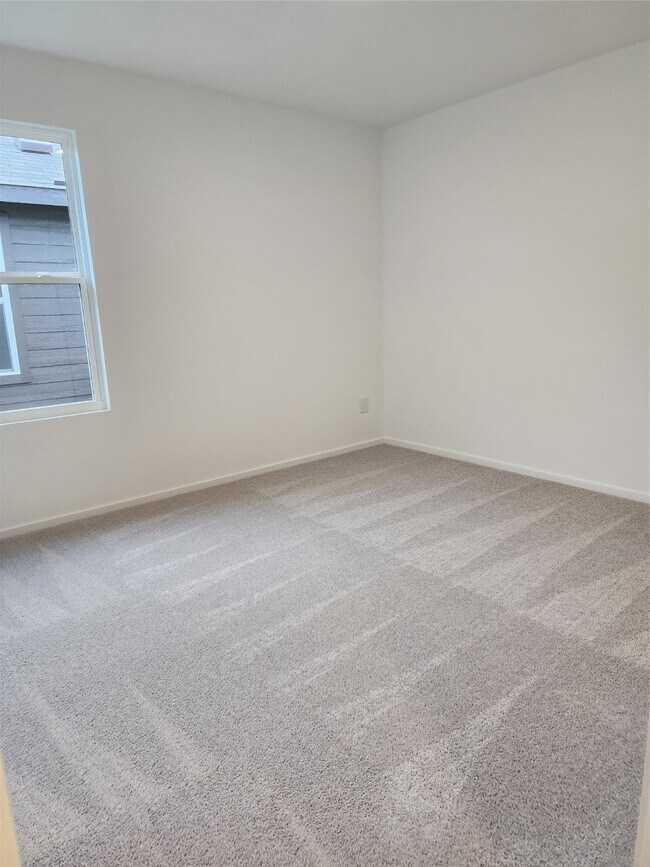 Photo - 21610 Cottonwood Mdws Trl