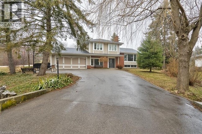 Photo - 5 Bayview Ave