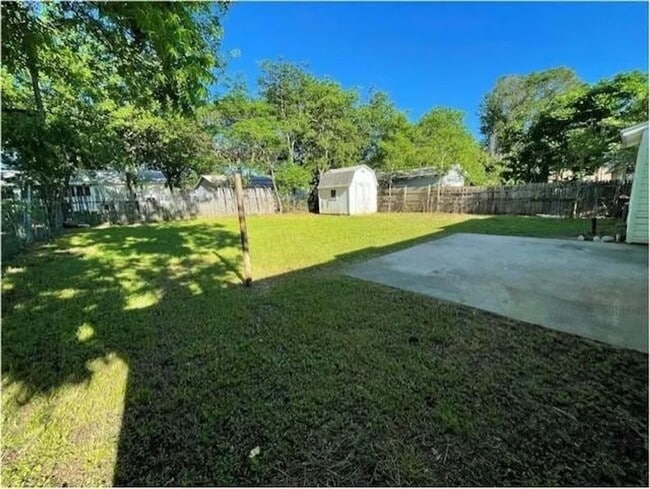 Photo - Stylish, Updated, Three Bedroom Home in the heart of Euless