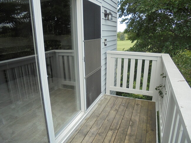 Photo - 1065 Manchester Cir