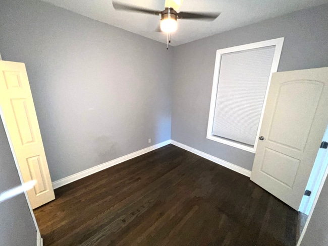 Photo - 3105 W Diversey Ave Unit 1R