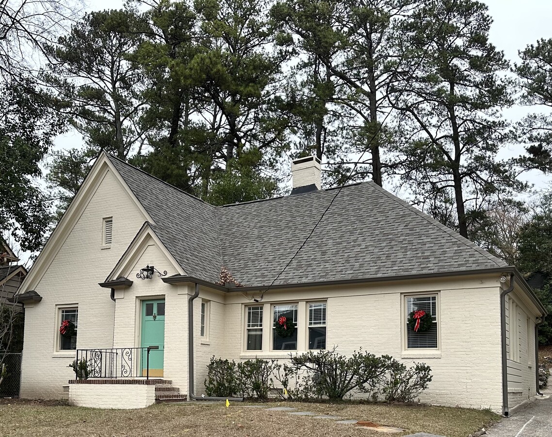 Photo - 1799 Flagler Ave NE House