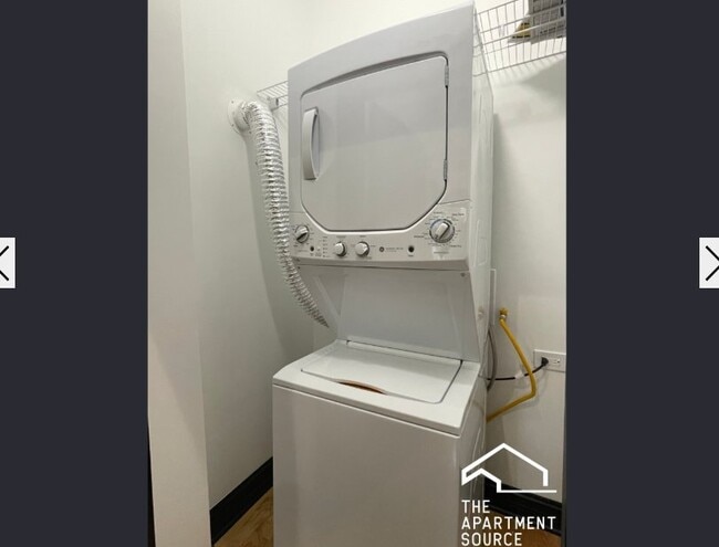 Photo - 2842 W Augusta Blvd Unit 2