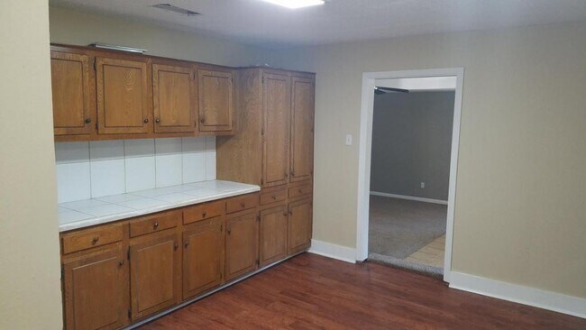 Photo - 1083 North Point Pleasant Rd