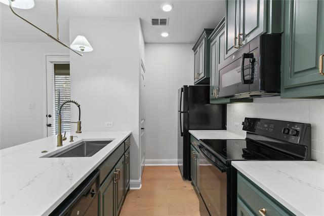 Photo - 2749 Boulder Creek St