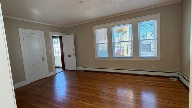 Photo - 74 Rawson Rd Unit 1