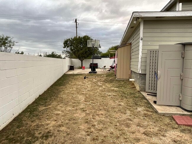 Photo - 915 Rutledge Dr