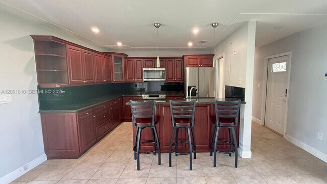 Photo - 8820 SW 43rd Terrace