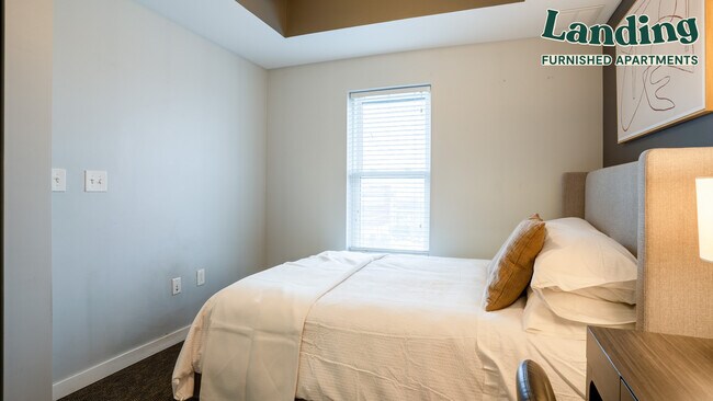 Photo - 335 W 9th St Unit 916.793713