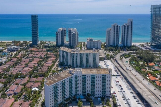 Building Photo - 19380 Collins Ave Unit 1105