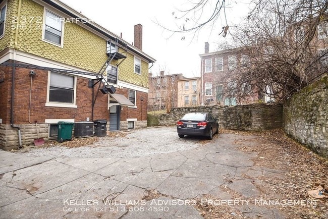 Photo - 2372 Stratford Ave