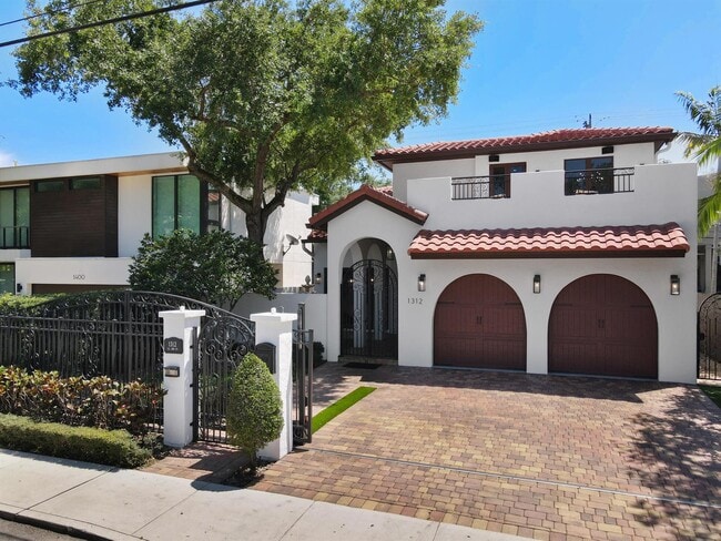 Photo - 1312 SE 2nd Ct