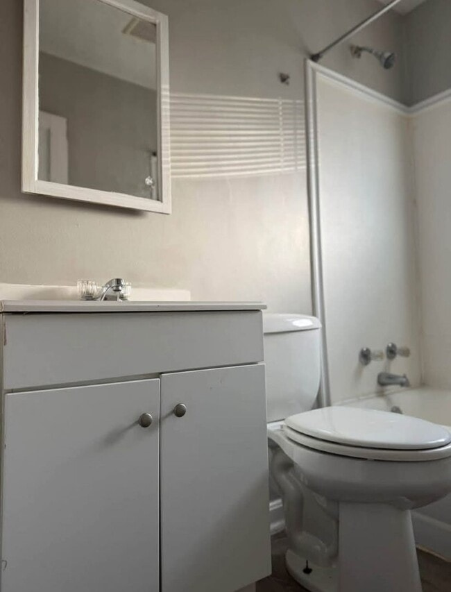 Photo - 2027 S 41st St Unidad 2029 S 41st St