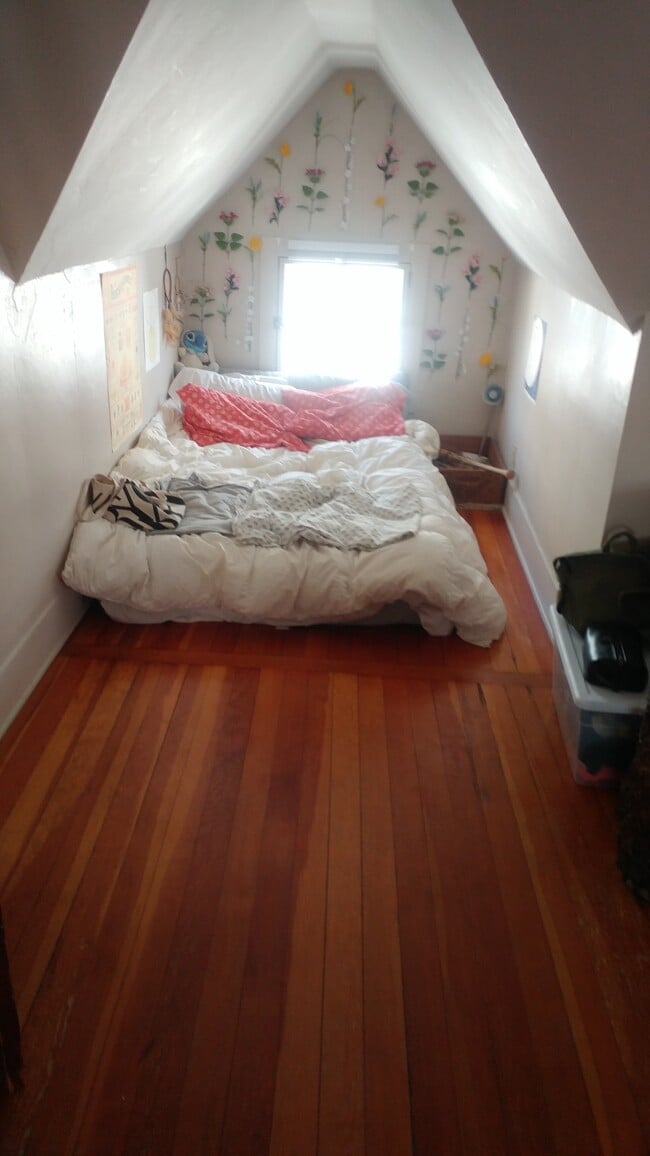 Photo - 28 Brookes Ave Unidad 3